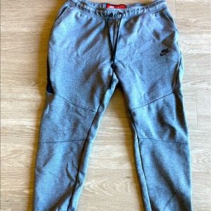 Men’s Nike grey joggers with side zip